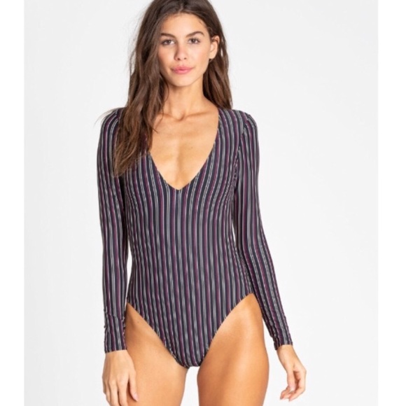 🔥🔥BILLABONG - MELLOW ONE PIECE BODYSUIT🔥🔥 - Picture 4 of 7